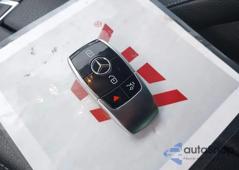 2019 Mercedes-Benz E 300 z USA, uszkodzony, nr VIN WDDZF4JB1KA666963